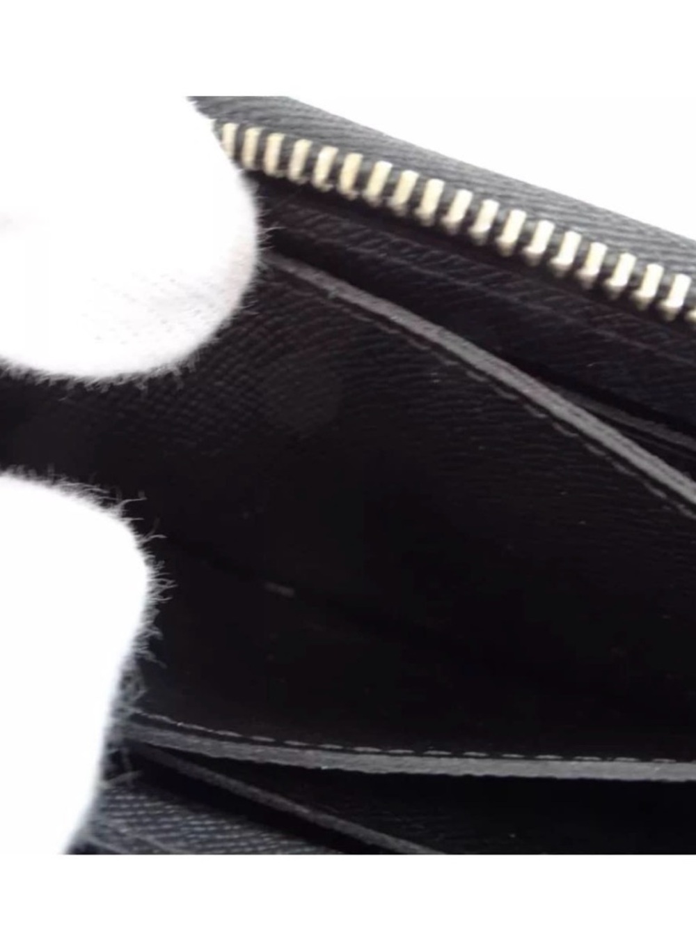 Louis Vuitton Black Monogram Zip Card Holder with Silver Hardware - Picture 8 of 8